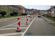 Přechodné dopravní značení ()