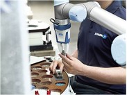 Expert Days poprvé v evropském centru servisní robotiky ()