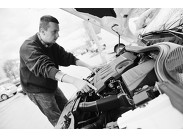 Autoservis ()