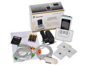 BIOLIGHT Meditech Co., Ltd. PŘENOSNÝ OXYMETR a EKG M800 s rozšířenou výbavou