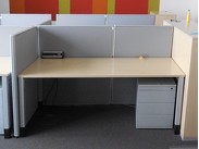 Pracovní stůl Steelcase 180x80cm, bazar ()