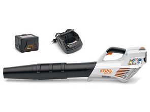 aku foukač STIHL Compact BGA 56 - SET