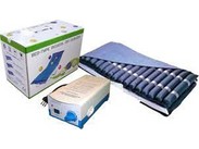 RICANT Italy ANTIDEKUBITNÍ KOMPRESOR S MATRACÍ 40-120 mmHg / 80x12x182cm
