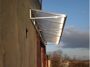 Přístřešky
