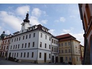 Právní služby a poradenství ()
