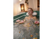 Pobytové wellness balíčky ()
