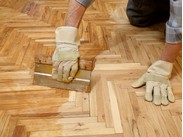 Renovace parket ()