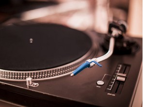 DJ na svatbu