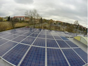 Čištění solárních panelů