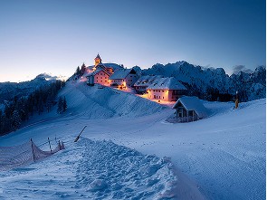 Zimní lyžařské zájezdy 2018/9 s CK BRENNA